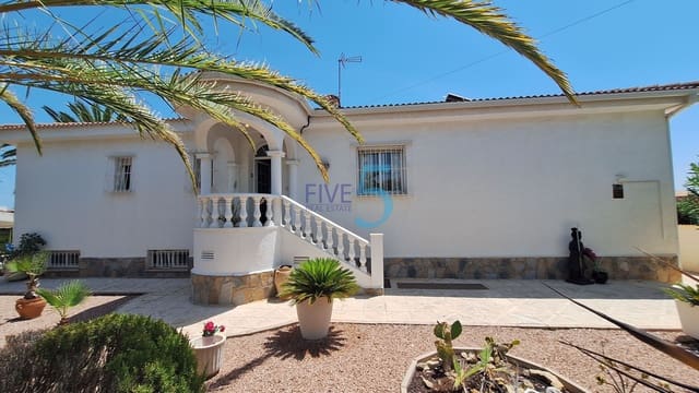 3 sovrum Villa till salu i Ciudad Quesada, Rojales med pool garage - 680 000 € (Ref: 10158141)