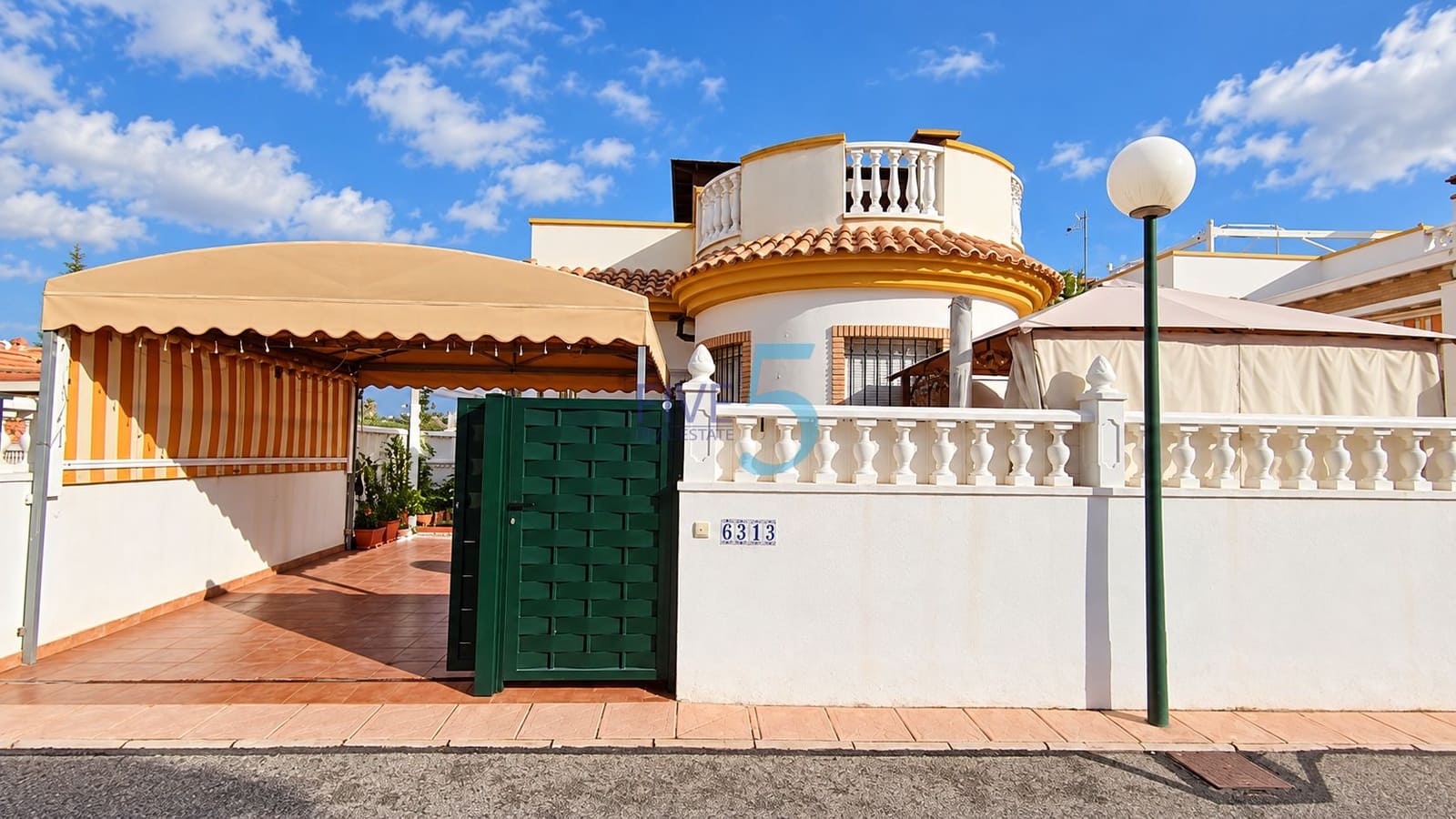 2 bedroom Villa for sale in El Raso with pool garage - € 285,000 (Ref: 10158487)