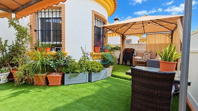 2 sypialnia Willa na sprzedaż w El Raso, Guardamar del Segura z basenem garażem - 285 000 € (Ref: 10158487)