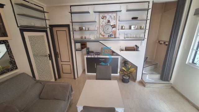 2 chambre Maison de Ville à vendre à Torrevieja avec piscine - 197 000 € (Ref: 10160325)
