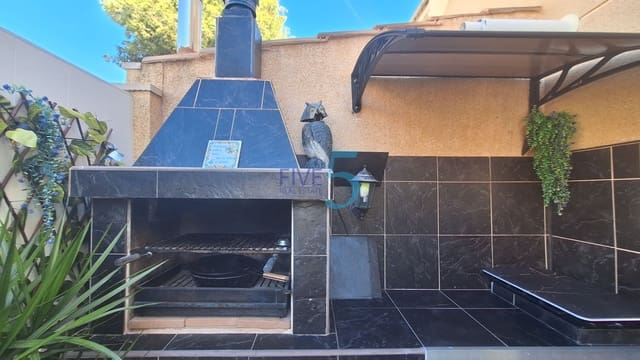 2 chambre Maison de Ville à vendre à Torrevieja avec piscine - 197 000 € (Ref: 10160325)