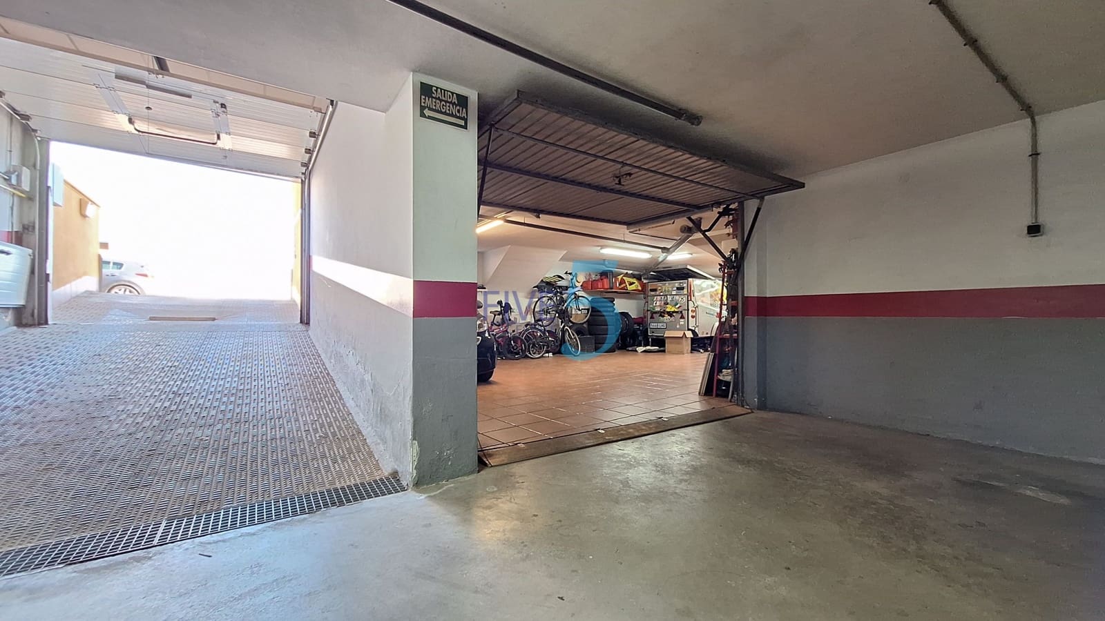 3 slaapkamer Halfvrijstaande villa te koop in San Pedro del Pinatar met garage - € 315.000 (Ref: 10163558)