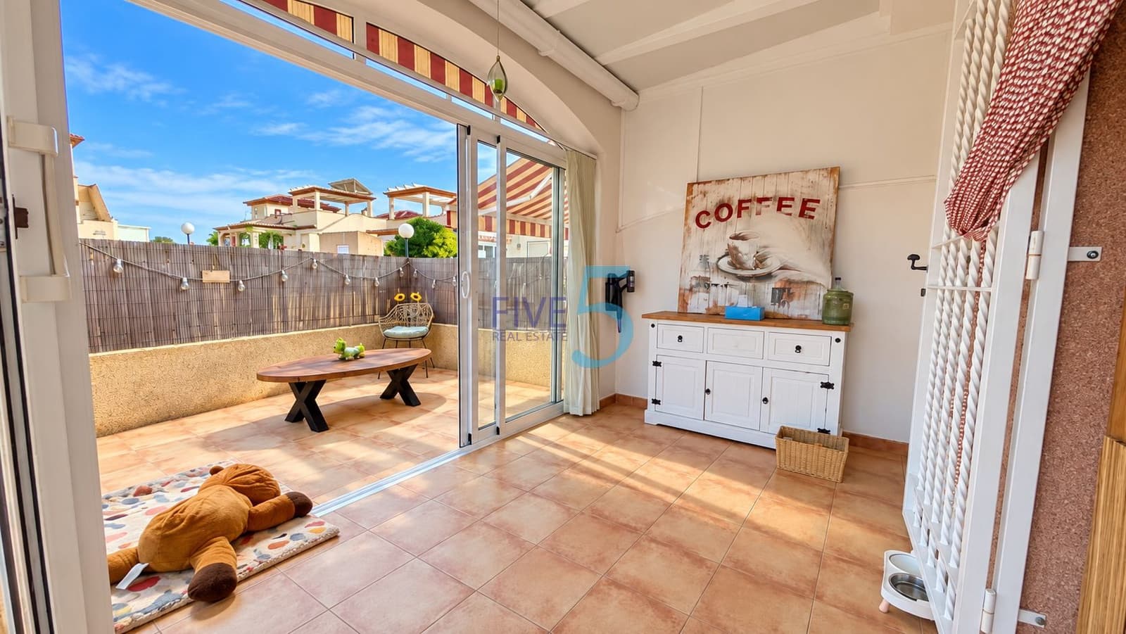 2 bedroom Bungalow for sale in San Fulgencio with pool garage - € 189,000 (Ref: 10163759)