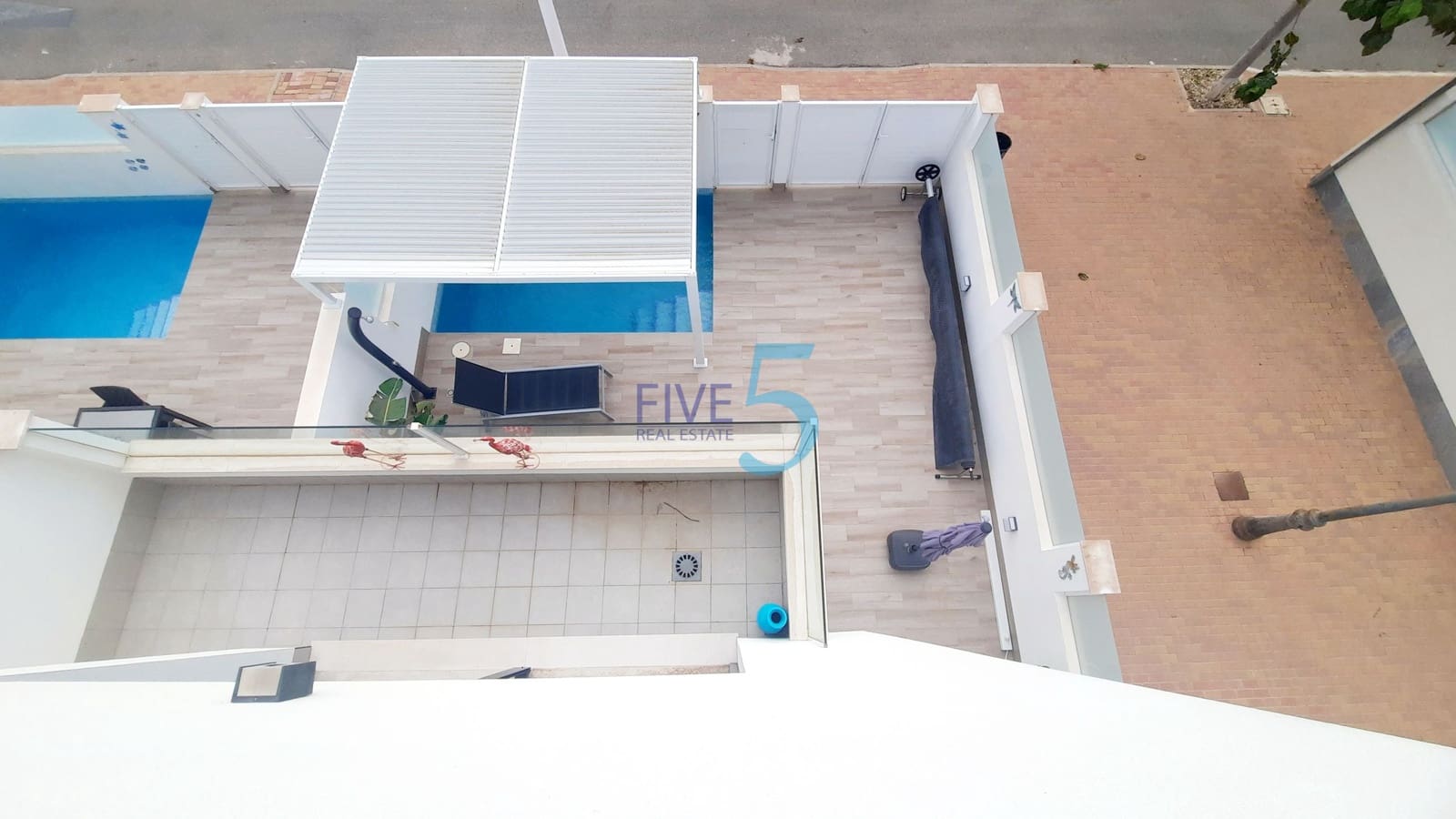 2 slaapkamer Villa te koop in San Pedro del Pinatar met zwembad garage - € 295.000 (Ref: 10163760)