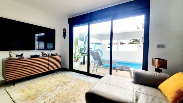 2 chambre Villa/Maison à vendre à San Pedro del Pinatar avec piscine garage - 295 000 € (Ref: 10163760)