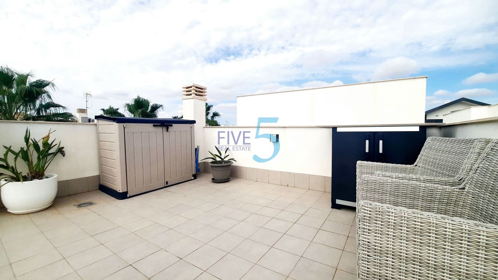 2 slaapkamer Villa te koop in San Pedro del Pinatar met zwembad garage - € 295.000 (Ref: 10163760)