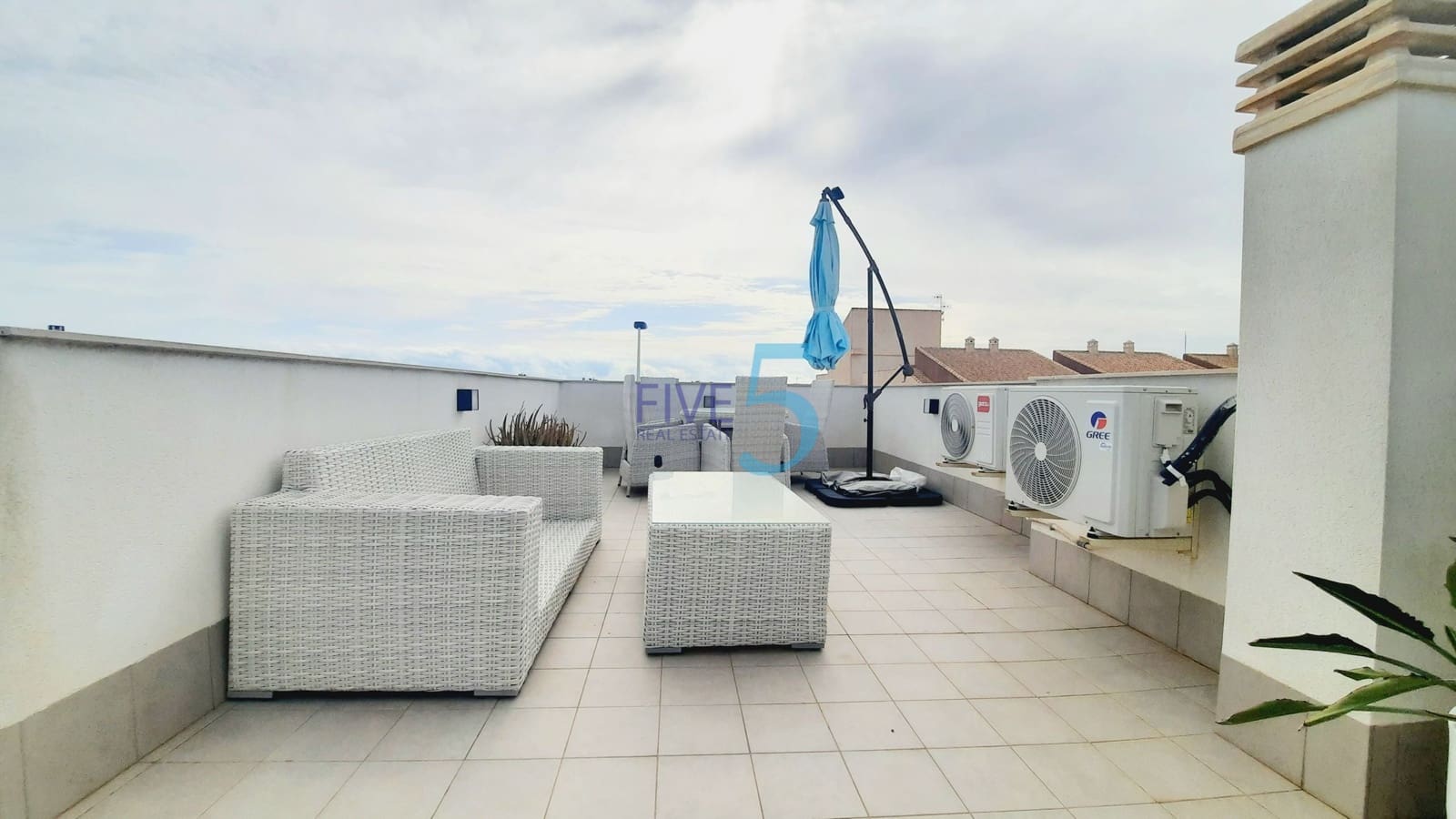2 slaapkamer Villa te koop in San Pedro del Pinatar met zwembad garage - € 295.000 (Ref: 10163760)