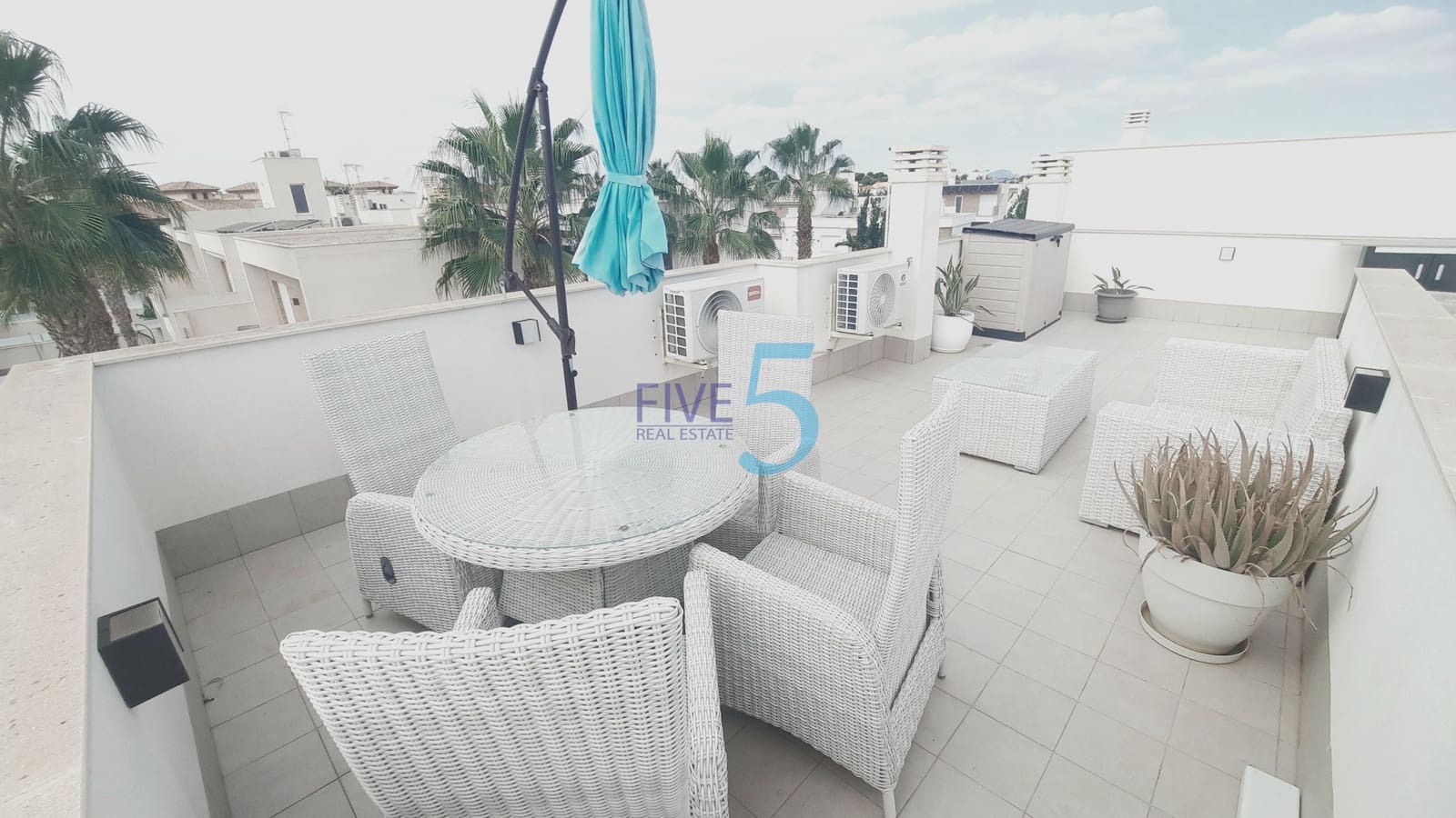 2 slaapkamer Villa te koop in San Pedro del Pinatar met zwembad garage - € 295.000 (Ref: 10163760)