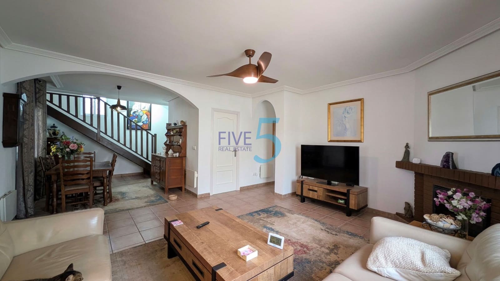 4 soveværelse Villa til salg i Orihuela Costa med swimmingpool garage - € 460.000 (Ref: 10163985)