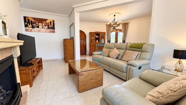 5 slaapkamer Villa te koop in Ciudad Quesada, Rojales met zwembad garage - € 475.000 (Ref: 10163986)