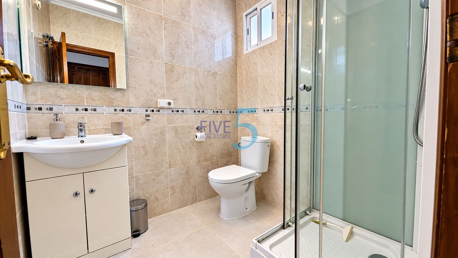 5 soveværelse Villa til salg i Ciudad Quesada med swimmingpool garage - € 475.000 (Ref: 10163986)