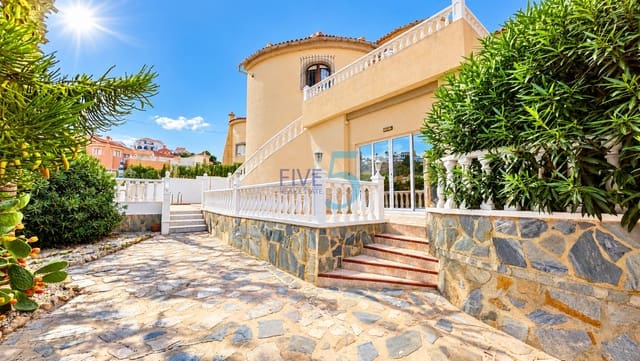 5 slaapkamer Villa te koop in Ciudad Quesada, Rojales met zwembad garage - € 475.000 (Ref: 10163986)