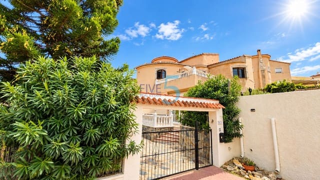 5 slaapkamer Villa te koop in Ciudad Quesada, Rojales met zwembad garage - € 475.000 (Ref: 10163986)