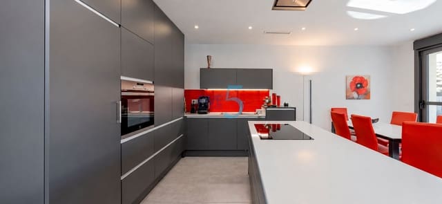 3 bedroom Villa for sale in Dolores with pool garage - € 485,000 (Ref: 10163987)