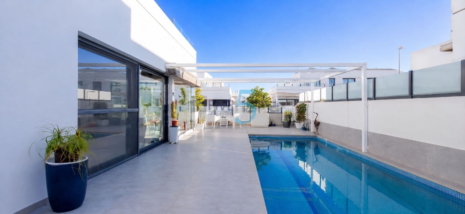 3 bedroom Villa for sale in Dolores with pool garage - € 485,000 (Ref: 10163987)