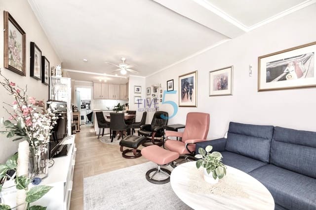 3 makuuhuone Omakotitalo myytävänä paikassa Torrevieja - 189 000 € (Ref: 10165602)