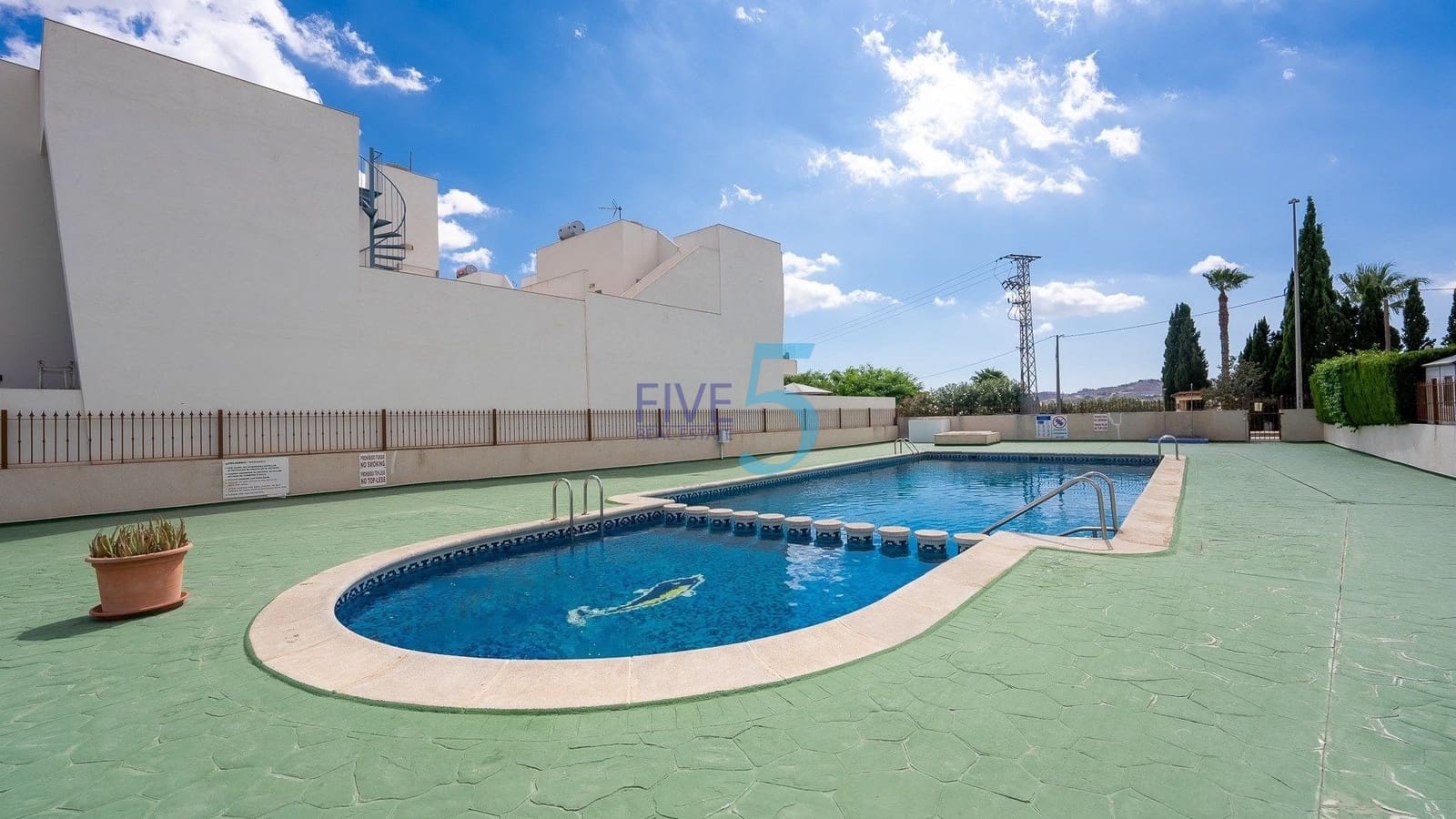 3 bedroom Villa for sale in Daya Vieja with pool garage - € 210,000 (Ref: 10165603)