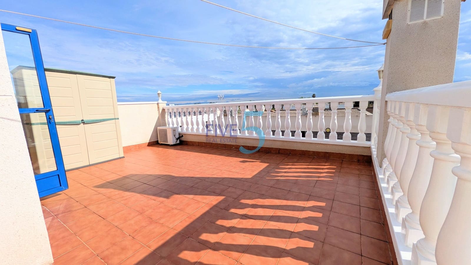 3 bedroom Villa for sale in Daya Vieja with pool garage - € 210,000 (Ref: 10165603)