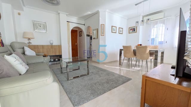 Chalet de 3 habitaciones en Daya Vieja en venta con piscina garaje - 210.000 € (Ref: 10165603)