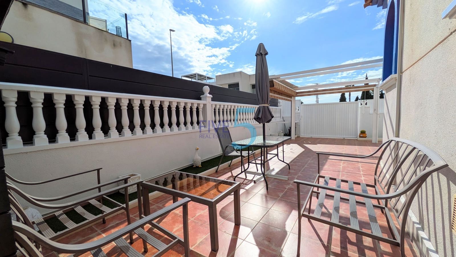 3 bedroom Villa for sale in Daya Vieja with pool garage - € 210,000 (Ref: 10165603)