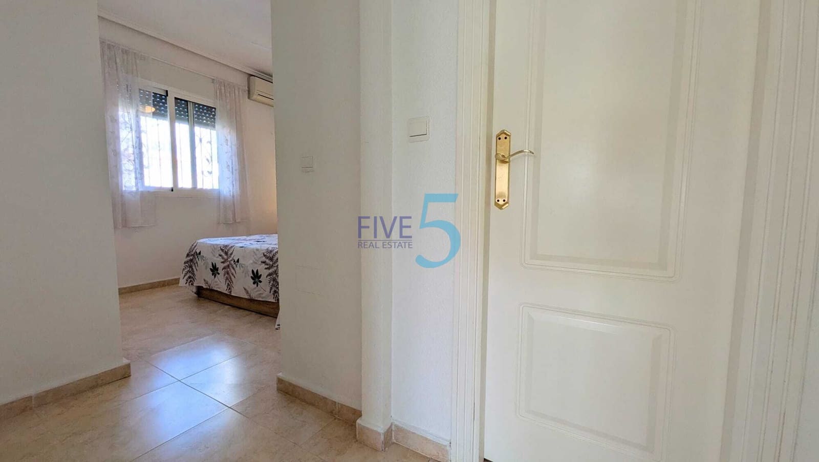 3 soveværelse Villa til salg i Ciudad Quesada med swimmingpool garage - € 225.000 (Ref: 10165859)