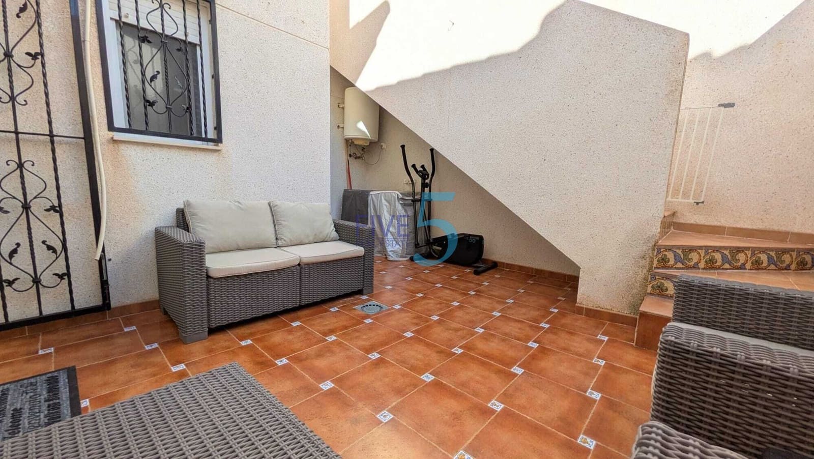 3 soveværelse Villa til salg i Ciudad Quesada med swimmingpool garage - € 225.000 (Ref: 10165859)