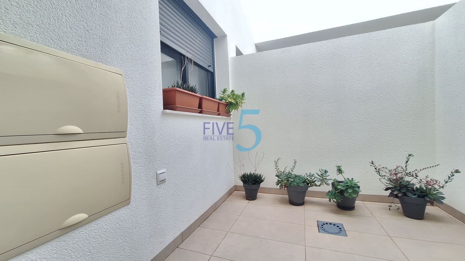 3 soveværelse Byhus til salg i Villamartin med swimmingpool garage - € 395.000 (Ref: 10165935)