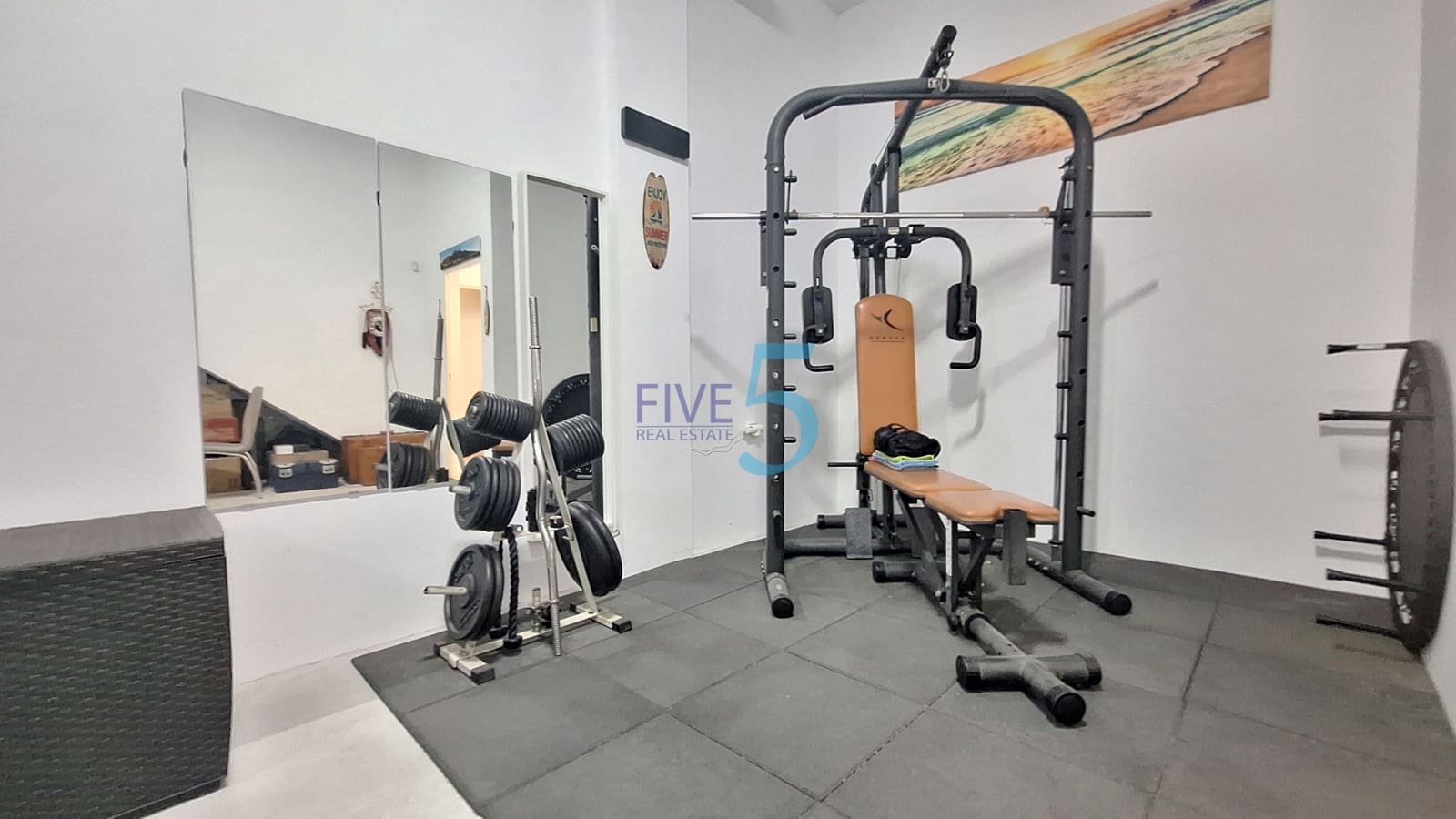 3 soveværelse Byhus til salg i Villamartin med swimmingpool garage - € 395.000 (Ref: 10165935)