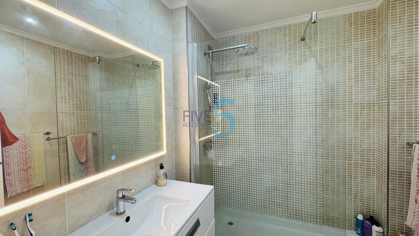 2 sovrum Hus till salu i Ciudad Quesada med pool garage - 174 900 € (Ref: 10167477)