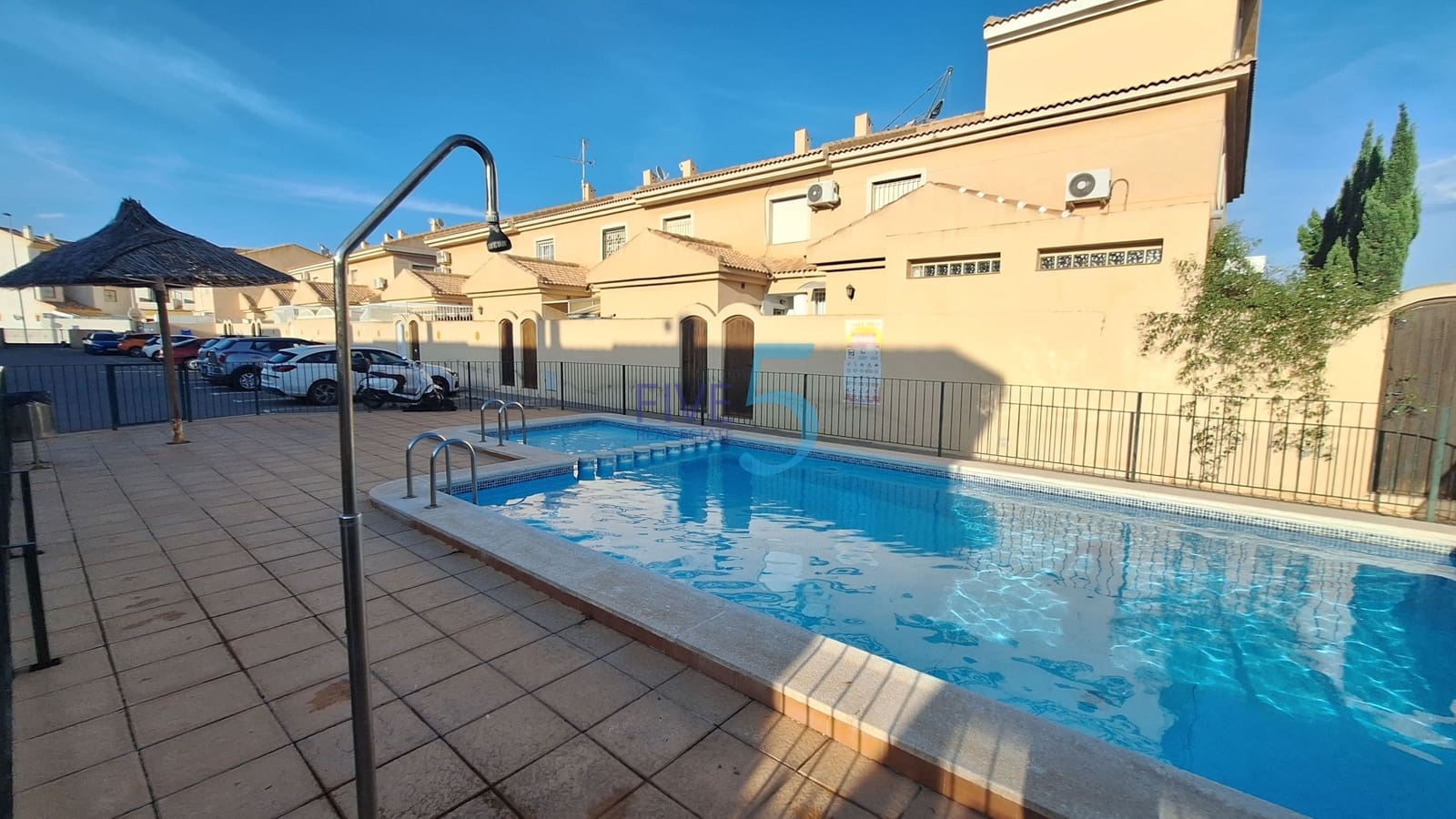 Pareado de 3 habitaciones en Santiago de la Ribera en venta con piscina garaje - 225.000 € (Ref: 10169063)