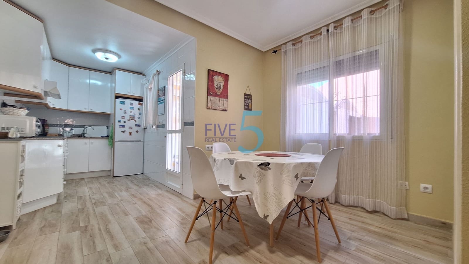 Pareado de 3 habitaciones en Santiago de la Ribera en venta con piscina garaje - 225.000 € (Ref: 10169063)