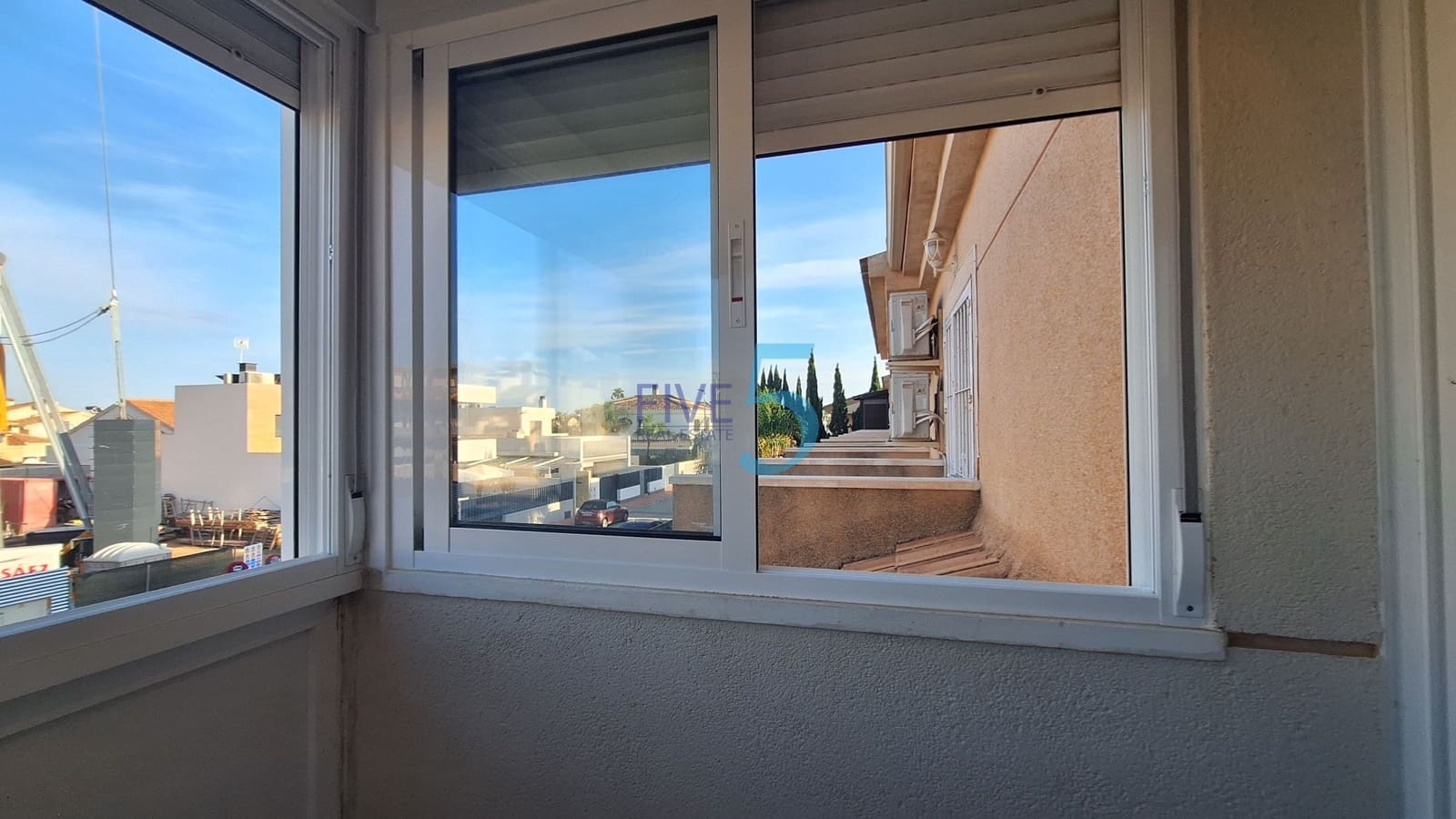 Pareado de 3 habitaciones en Santiago de la Ribera en venta con piscina garaje - 225.000 € (Ref: 10169063)
