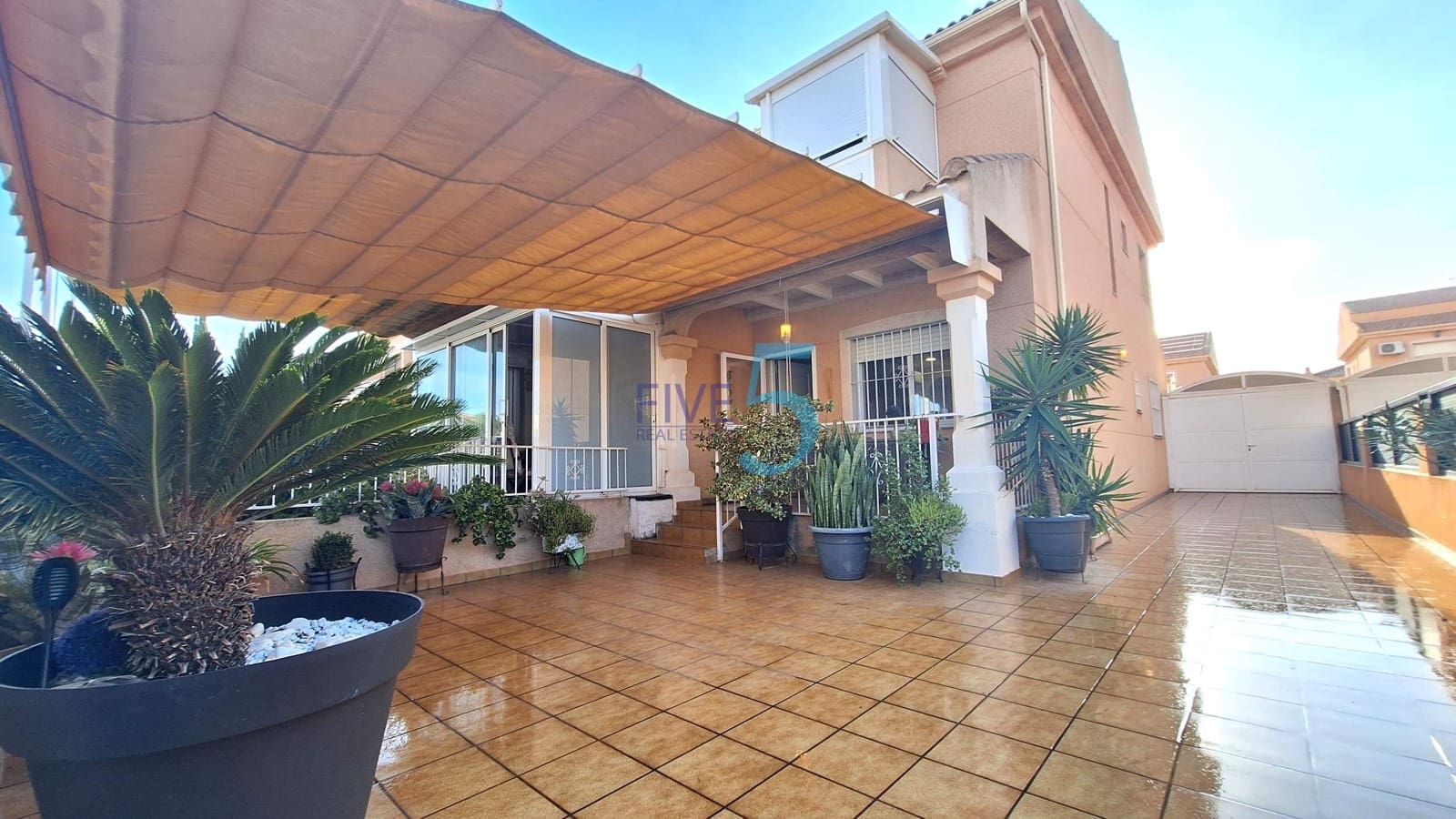 Pareado de 3 habitaciones en Santiago de la Ribera en venta con piscina garaje - 225.000 € (Ref: 10169063)