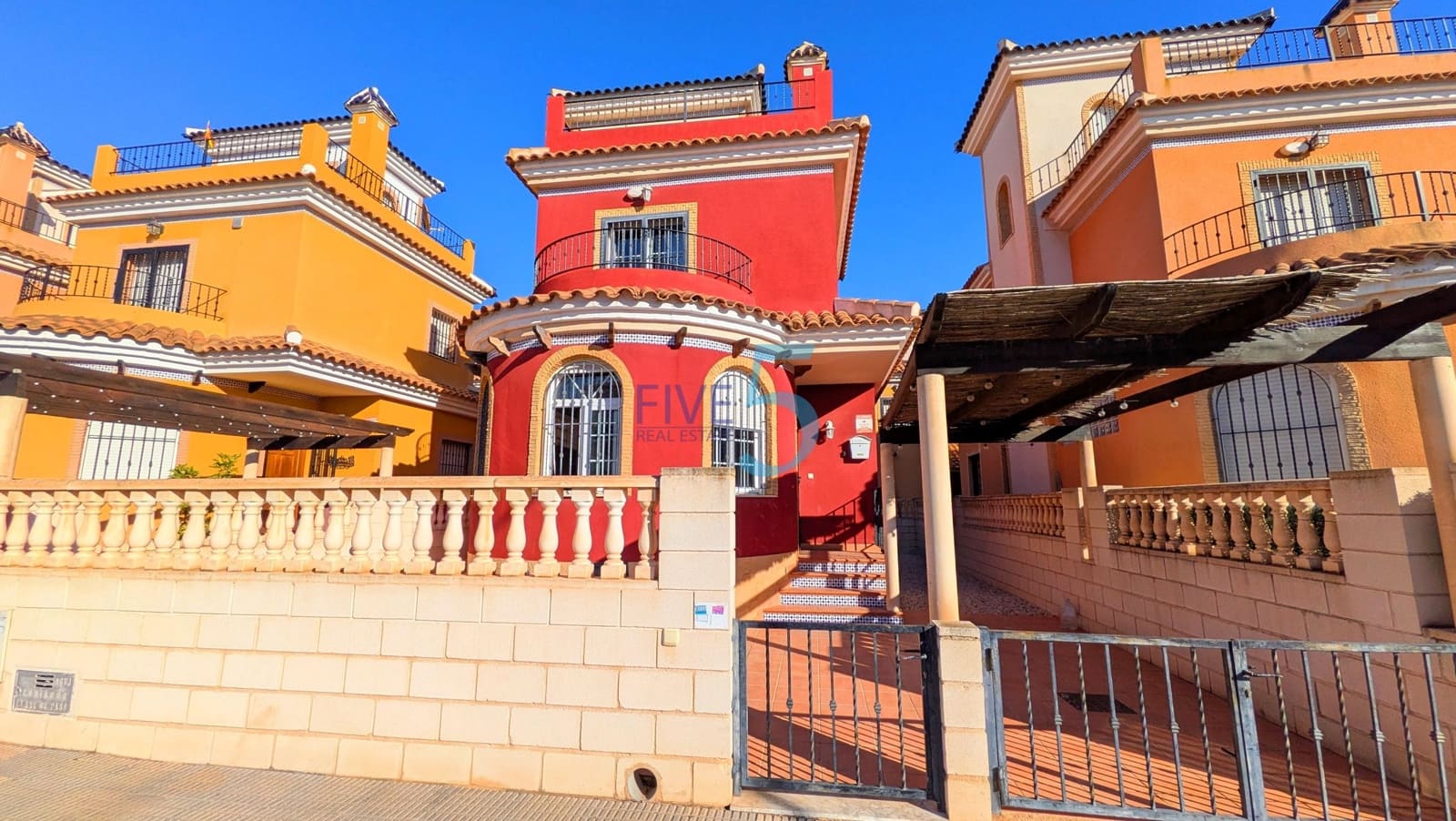 3 soveværelse Villa til salg i Los Montesinos med swimmingpool garage - € 212.000 (Ref: 10169408)