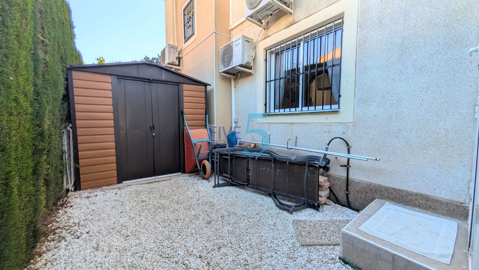 Chalet de 3 habitaciones en Algorfa en venta con piscina garaje - 330.000 € (Ref: 10170288)