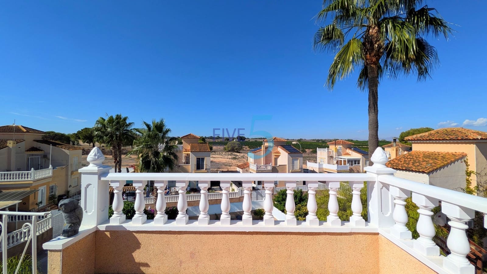 Chalet de 3 habitaciones en Algorfa en venta con piscina garaje - 330.000 € (Ref: 10170288)