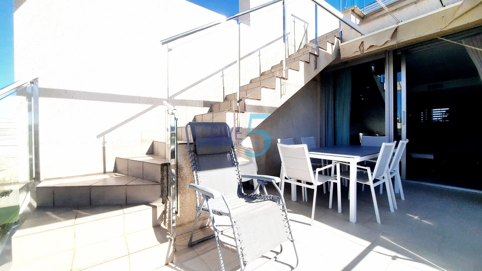 2 soveværelse Lejlighed til salg i Los Urrutias med swimmingpool garage - € 179.950 (Ref: 10172405)