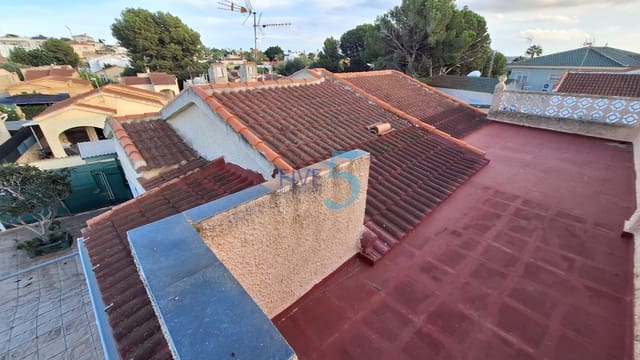 3 soverom Kjedet enebolig til salgs i San Fulgencio med garasje - € 170 000 (Ref: 10172881)