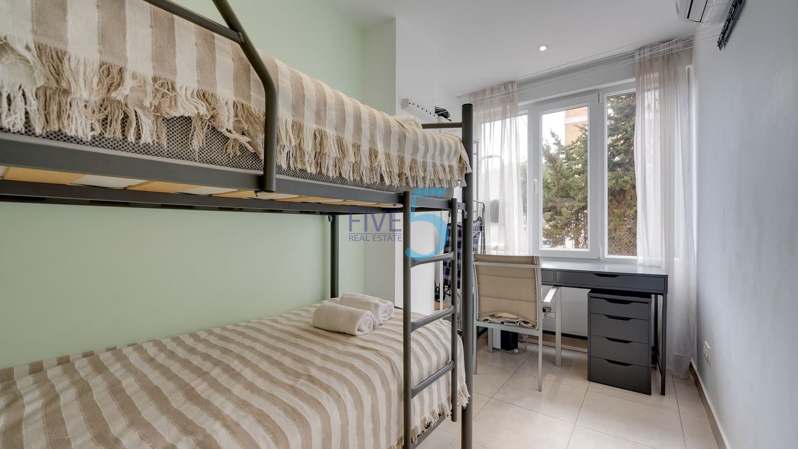 3 soverom Leilighet til salgs i La Zenia med svømmebasseng - € 249 000 (Ref: 10172882)