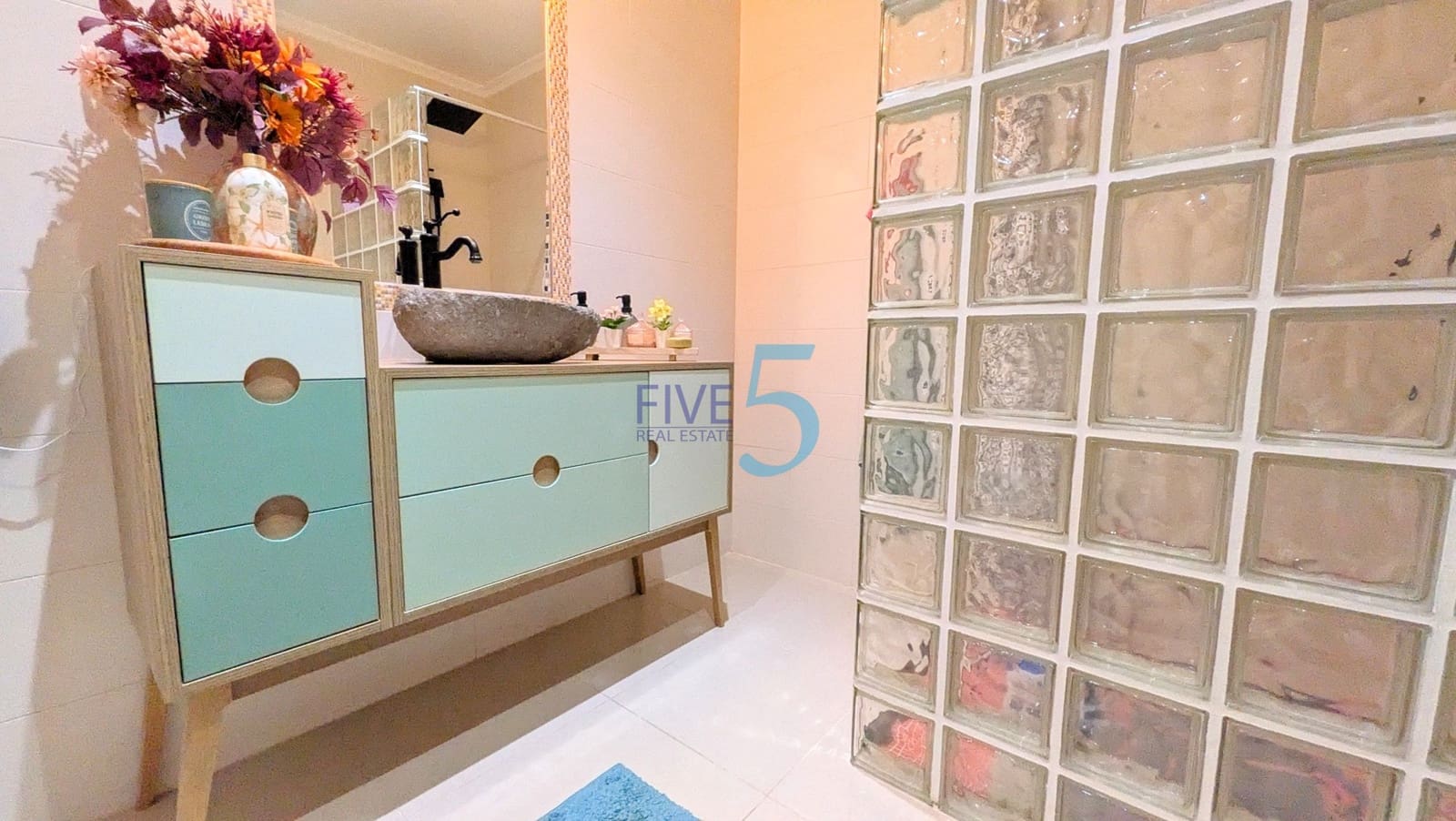 4 sovrum Villa till salu i Torrevieja med pool garage - 399 995 € (Ref: 10174190)