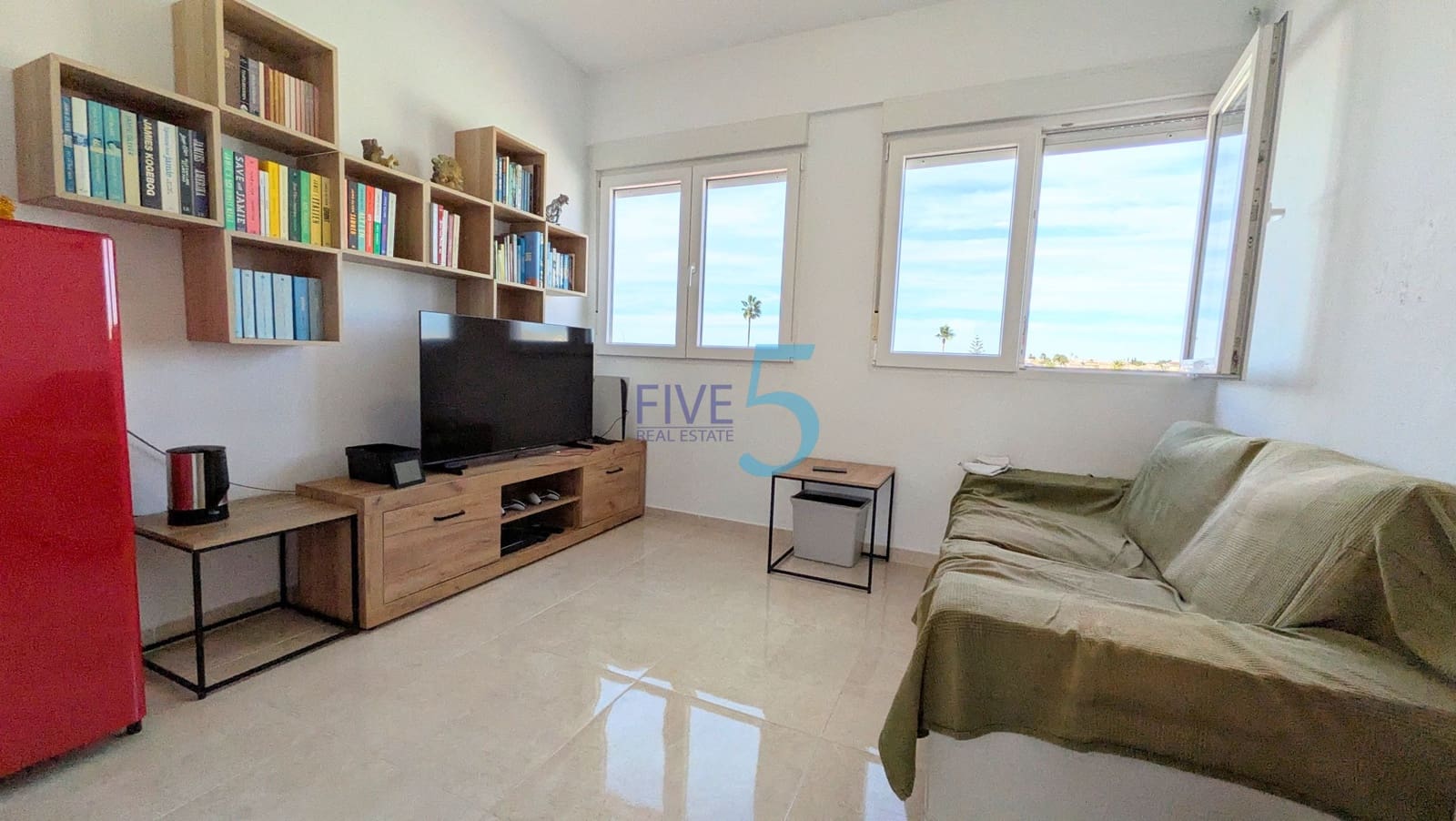 4 sovrum Villa till salu i Torrevieja med pool garage - 399 995 € (Ref: 10174190)