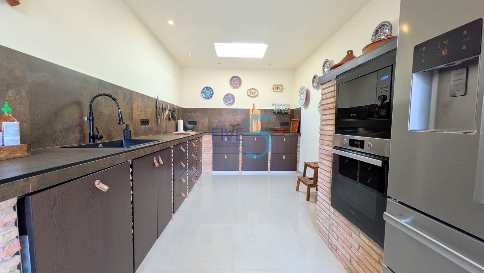 4 sovrum Villa till salu i Torrevieja med pool garage - 399 995 € (Ref: 10174190)