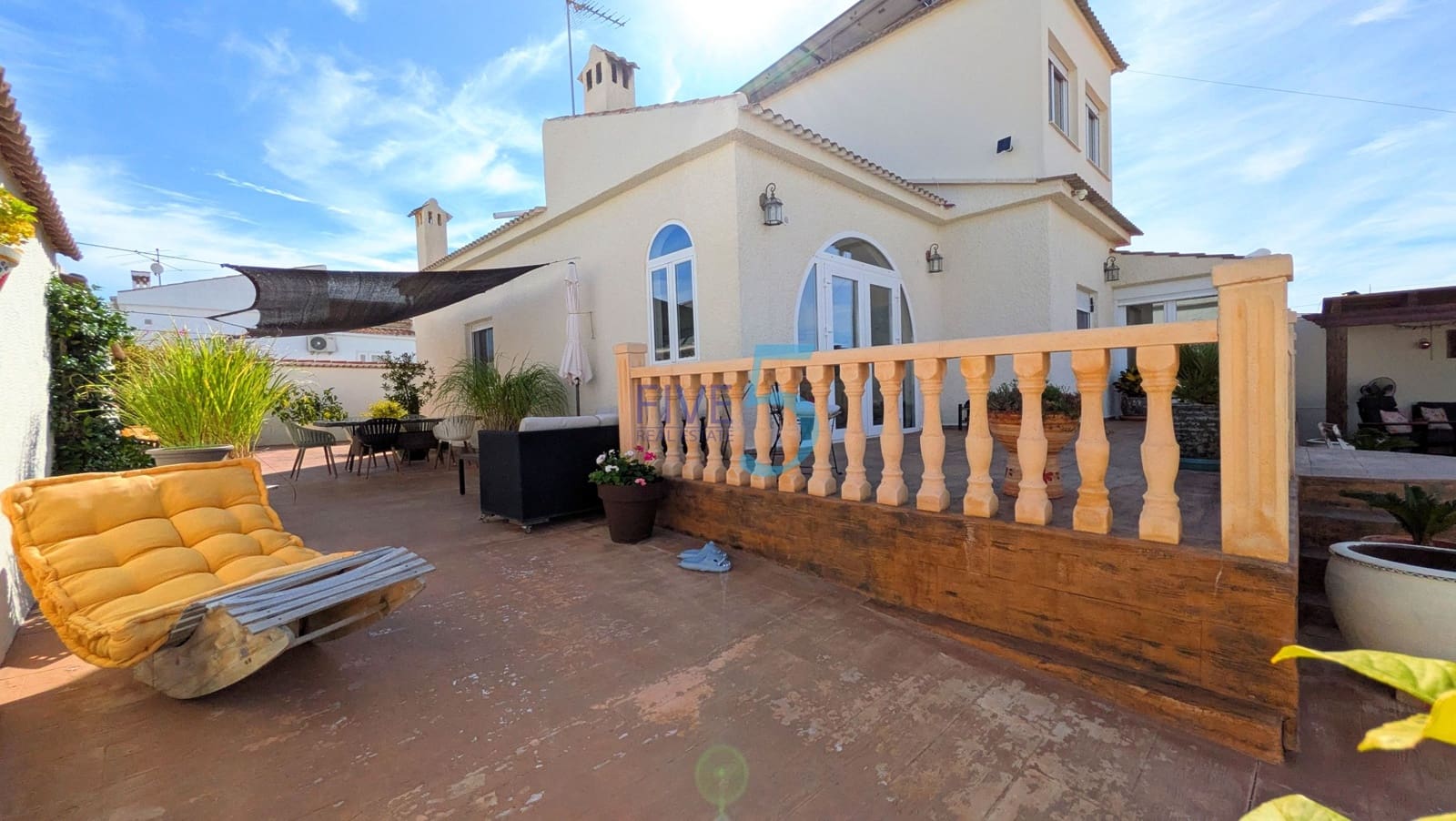 4 sovrum Villa till salu i Torrevieja med pool garage - 399 995 € (Ref: 10174190)