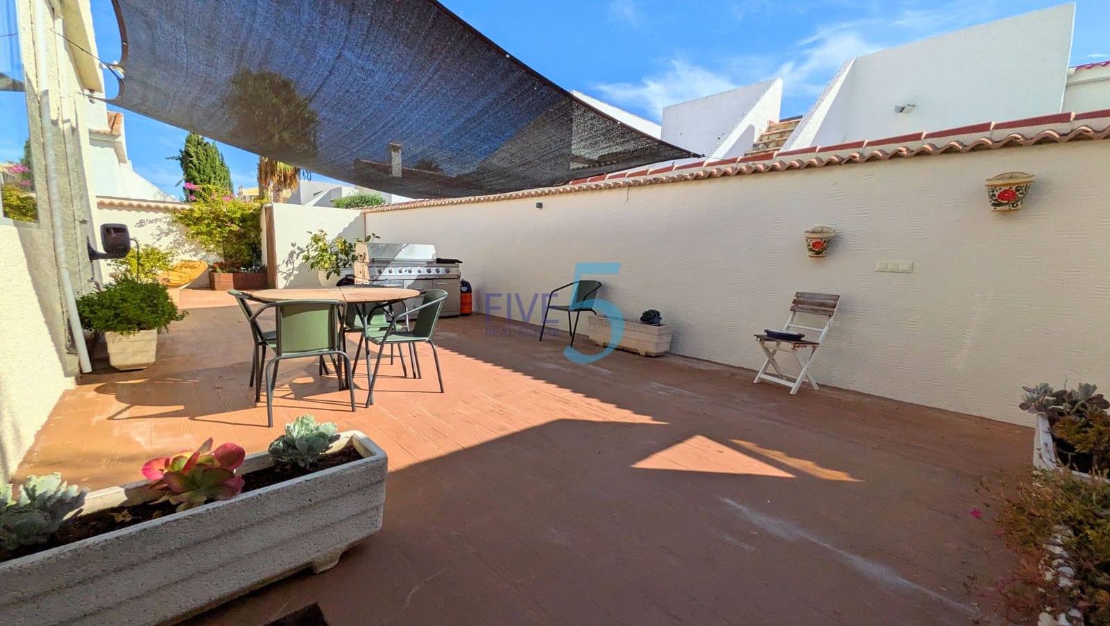 4 sovrum Villa till salu i Torrevieja med pool garage - 399 995 € (Ref: 10174190)