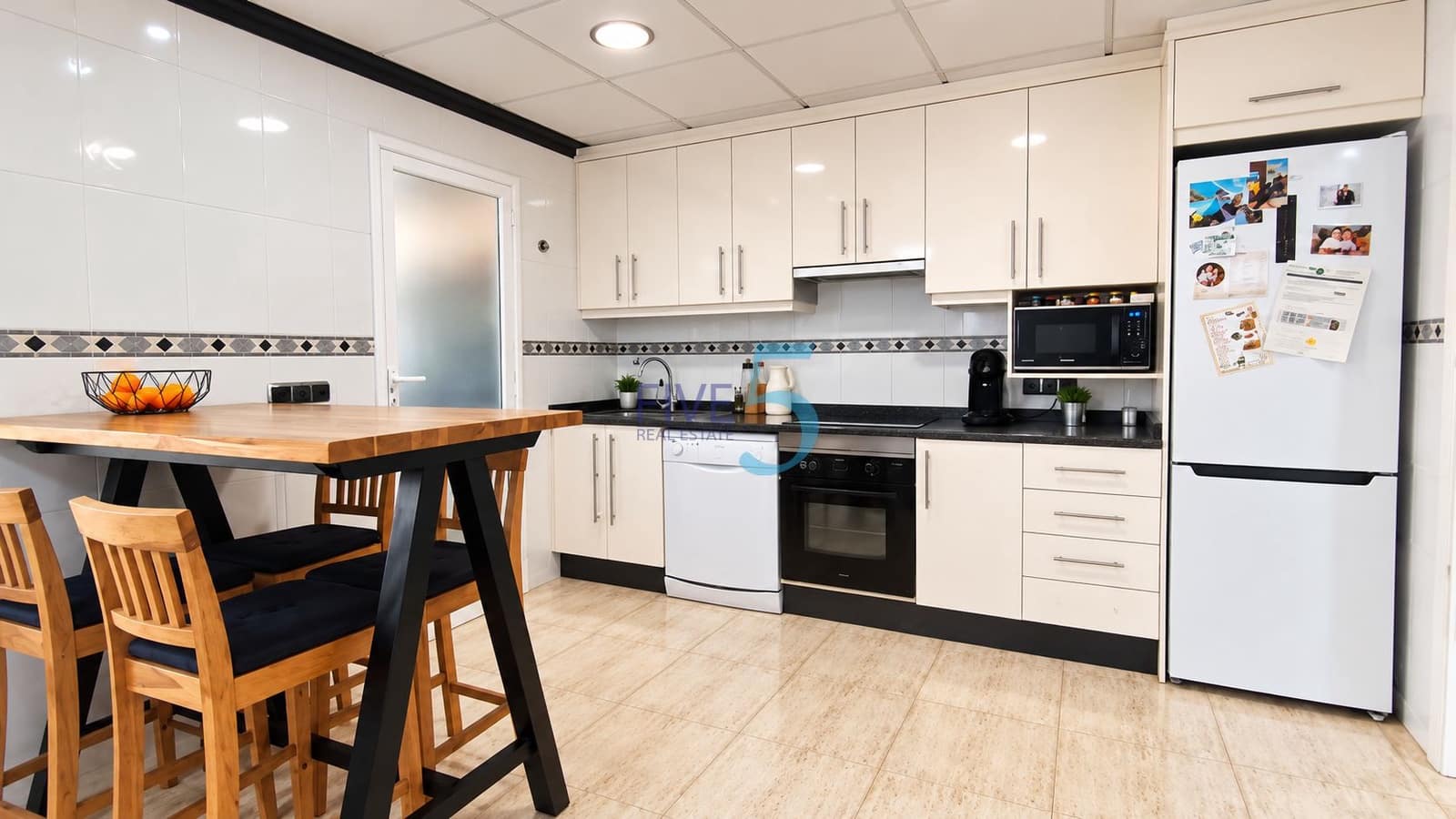 4 quarto Apartamento para venda em Dolores - 120 000 € (Ref: 10174192)