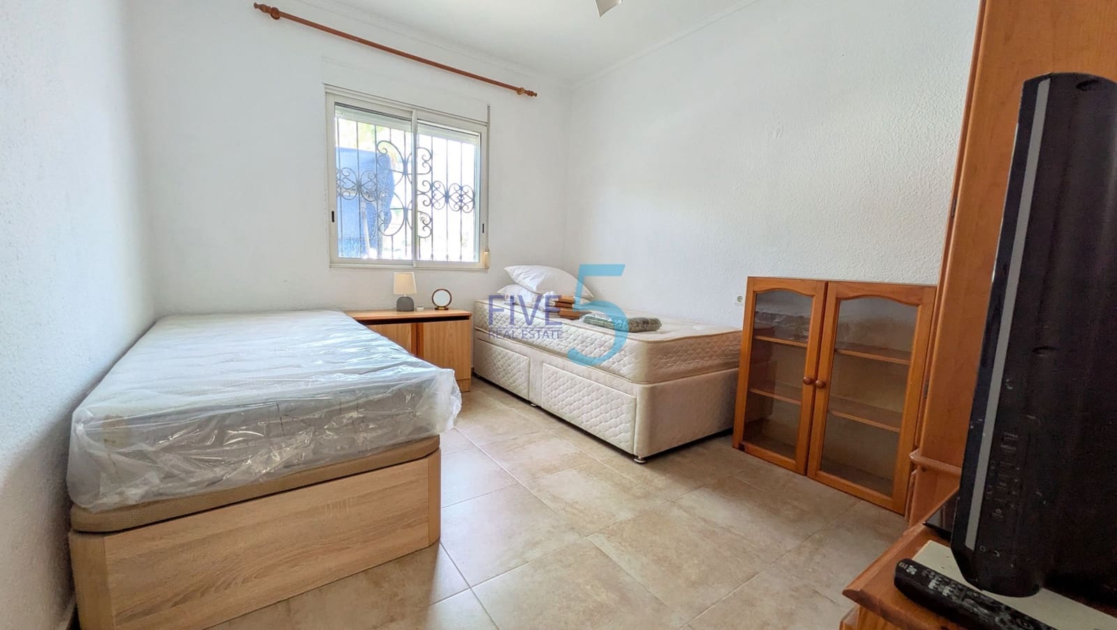 3 soverom Hus til salgs i Torrevieja med svømmebasseng garasje - € 145 000 (Ref: 10174247)