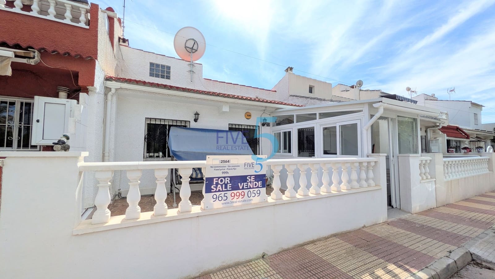 3 soverom Hus til salgs i Torrevieja med svømmebasseng garasje - € 145 000 (Ref: 10174247)