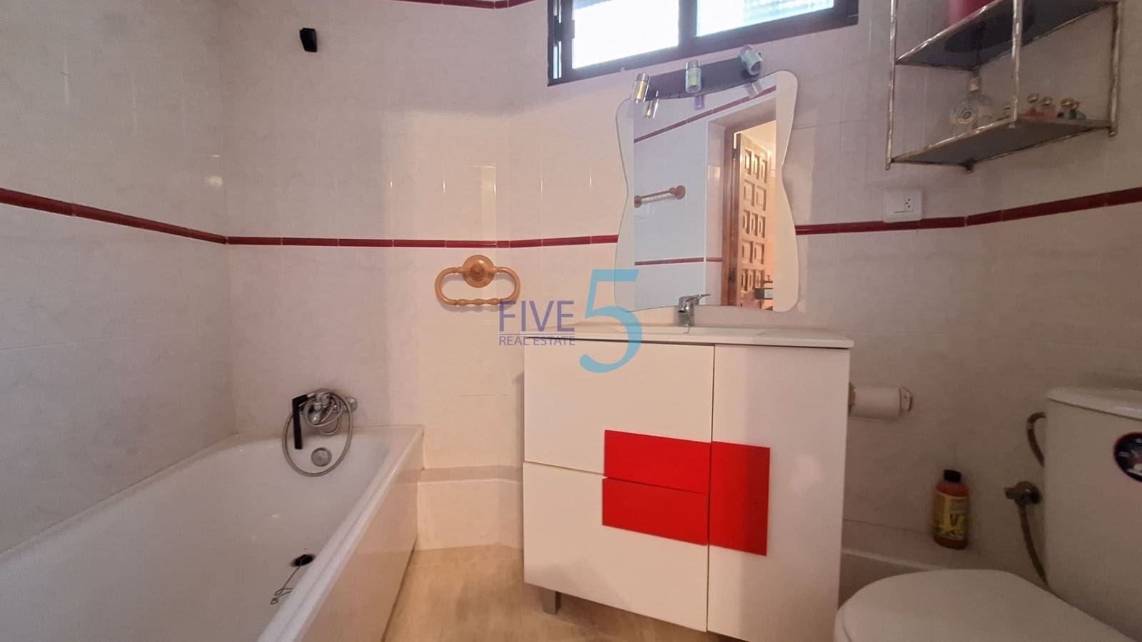 3 chambre Villa/Maison Semi-Mitoyenne à vendre à Guardamar del Segura avec piscine garage - 220 000 € (Ref: 10174248)
