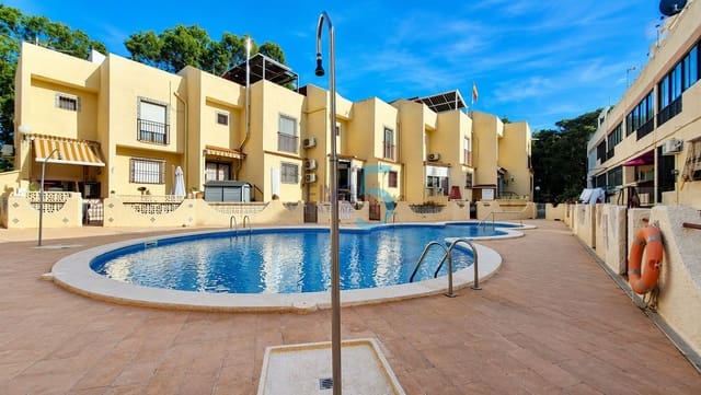 3 Zimmer Doppelhaus zu verkaufen in Guardamar del Segura mit Pool Garage - 220.000 € (Ref: 10174248)