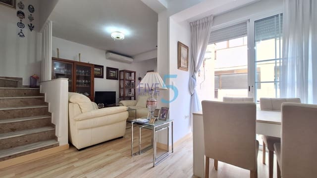 3 Zimmer Doppelhaus zu verkaufen in Guardamar del Segura mit Pool Garage - 220.000 € (Ref: 10174248)